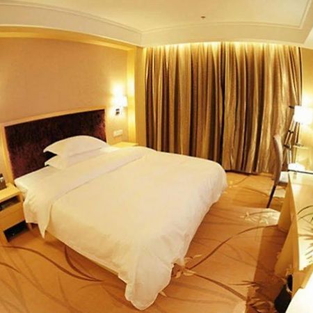 Ronghe Holiday Hotel Shiyan  Exterior foto