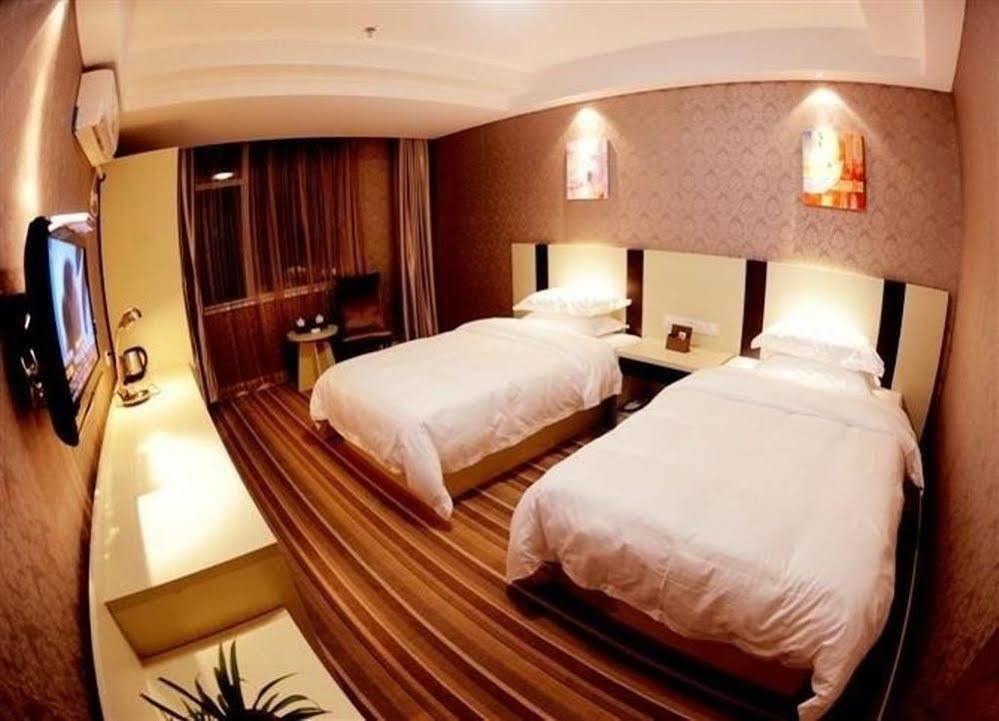 Ronghe Holiday Hotel Shiyan  Exterior foto